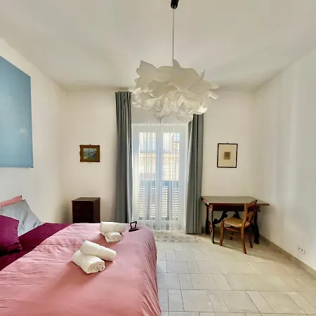 Santa Madre Penthouse Naples